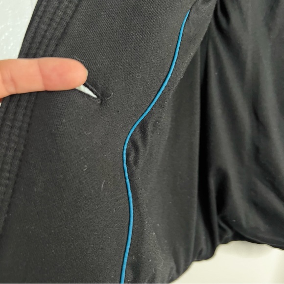 Kenneth Cole REACTION women's black coat, size Small - Picture 12 of 14